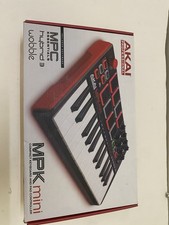 Akai MPK Mini 25 Key Electronic Keyboard Black,red,white New Open Box Fast Ship