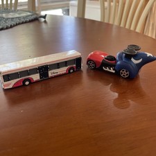 Walt Disney, Disney Transport Diecast Bus And Diecast Mickey Sorcerer Car