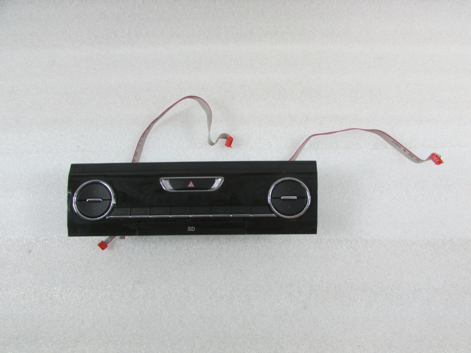 Maserati Quattroporte, Temperature Control Unit, Black Face, Used, P/N 670012554