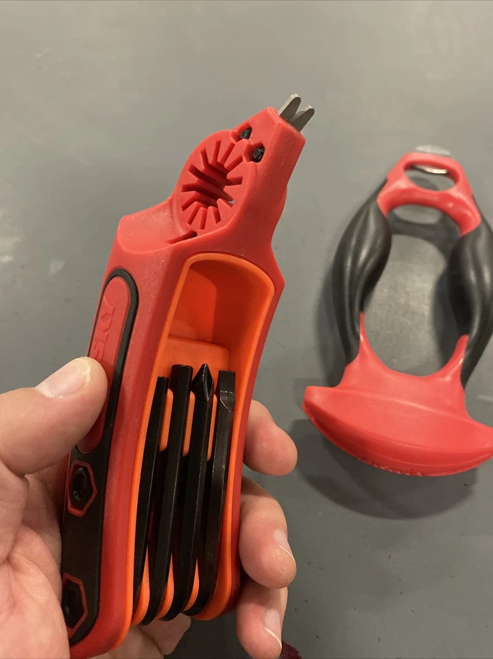 LANSKY AFIADOR DE FACAS, MULTI-FERRAMENTA E ABRIDOR DE GARRAFAS COMBO 2 ITENS - Imagem 3 de 4