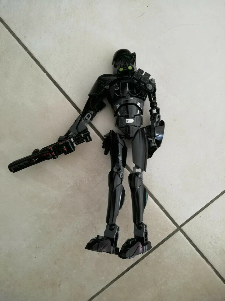 LEGO Star Wars 75121 Imperial Death Trooper, photo 1 sur 4