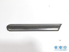 Original BMW  E21  Stossleiste Seitenwand Kotflügel vorne rechts 1831470