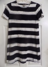 Women's Ann Taylor Loft Outlet Size XS Black & White Short Sleeve Dress Pullover