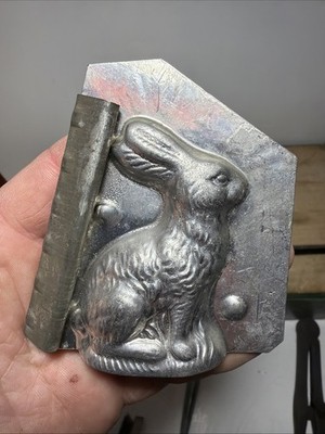 Vintage Easter Bunny Chocolate Mold