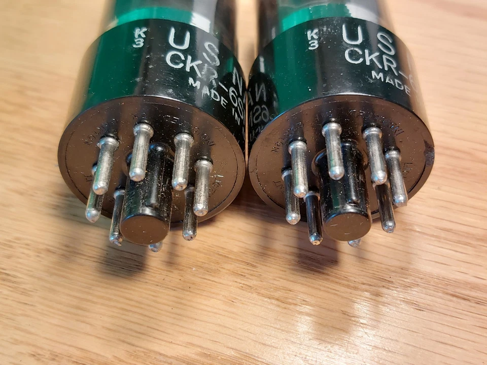 Pair of Ken-Rad USN CKR 6SN7GT VT-231 1943 Black Glass Tubes #1 - 7% matched - Image 3 of 4