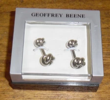 Geoffrey Beene Medal Man Cufflinks