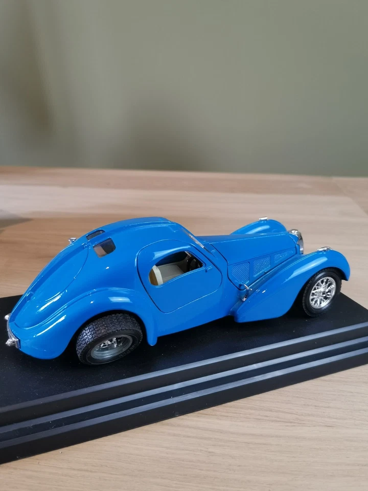 Bugatti Atlantic 1936 - Burago - 1/24 - Bijoux Collection + Boîte - Photo 4/4