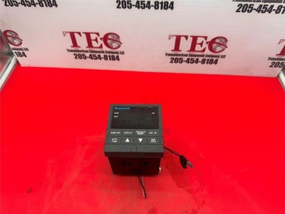 Honeywell UDC2300 Mini Pro Temp Controller 
