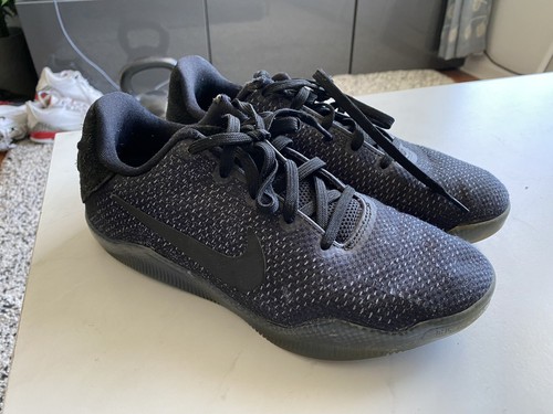 kobe 11 kaws