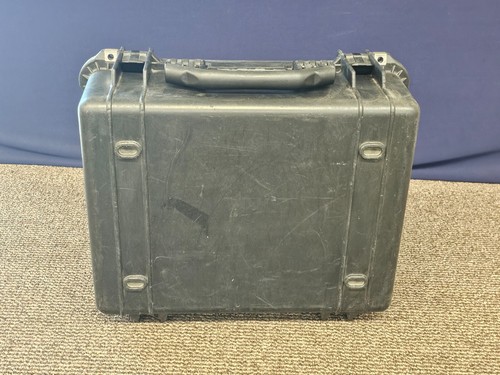 Pelican 1550 Hard Case Transit Storage Container Camera Gun Vented Plastic - Picture 8 of 17