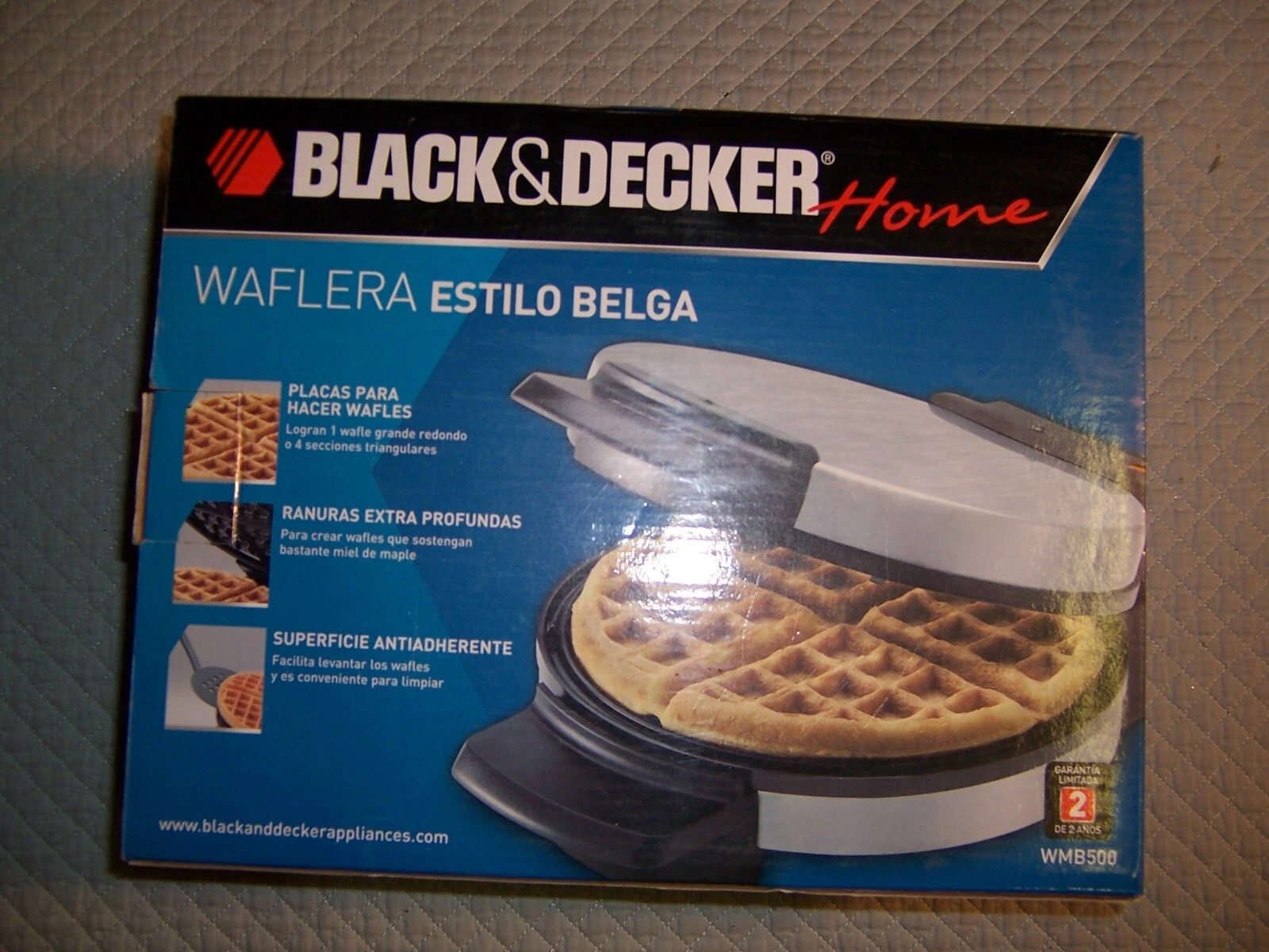 BLACK+DECKER WMB500: Traditional Belgian-Style Waffle Maker Stainless Steel NEW