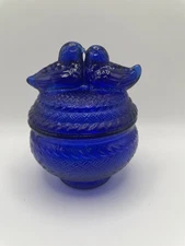 Vtg Cobalt Blue Glass Kissing Love Birds  Covered Candy Trinket Dish 5.25" H