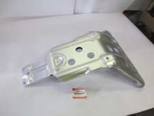 Suzuki  LTA-500 2000-2001 nos oem front frame cover / Guard p.n 42520-09FA0