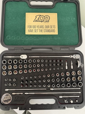 #ad Snap on 100th Anniversary Socket Set FMGSS04BRX Complete SAE Metric Torx Case $1480.00