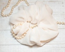 Romantic Ivory Chiffon Hair Scrunchies Wedding Style Elastic Hair Ties Ponytail