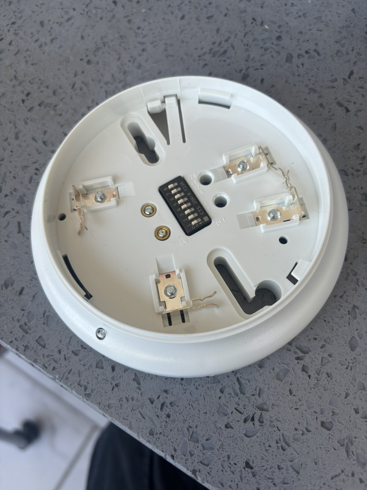 High-Performance SSD Sensor Base for Enhanced Efficiency and Precision-image