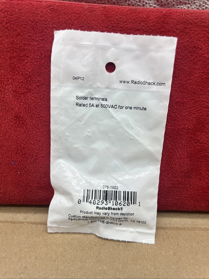 Radioshack 15 Position·Female D-Sub Connector High Density No. 276-1502 - Image 2 of 3