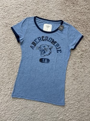 Abercrombie&Fitch アバクロ　Tシャツ　ガーリー　平成　y2k Abercrombie&Fitch アバクロ ちびT 白 ロゴ入り y2k 平成 - メルカリ