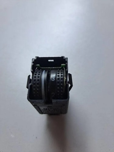 AUDI A6 4F2, C6 Schalter zur Einstellung der Scheinwerferhöhe 34973598