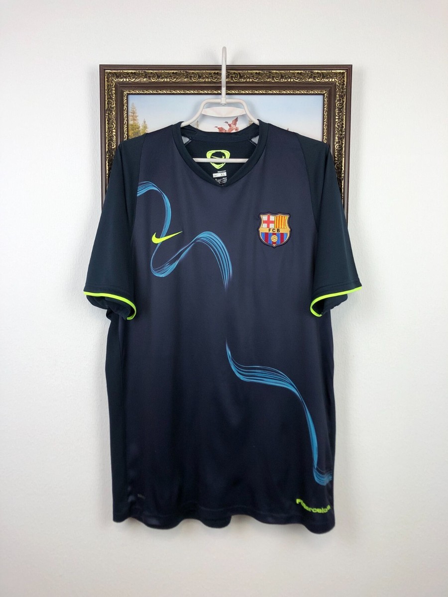 Vintage Nike FC Barcelona Train Shirt Soccer Jersey Mens Trikot