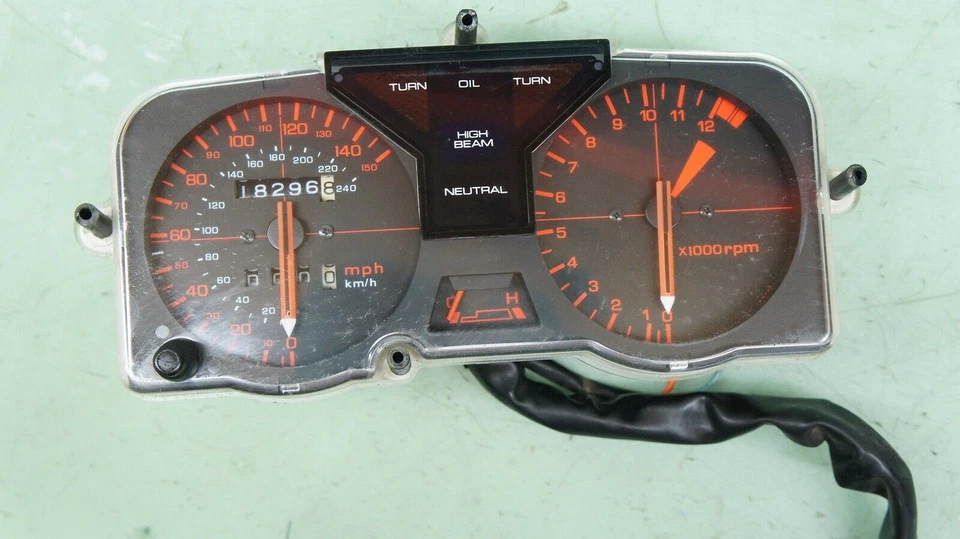 СПИДОМЕТР ТАХОМЕТР ДАТЧИК 1984-1986 HONDA VF500 ПЕРЕХВАТЧИК VF 500 *316 - Изображение 2 из 4