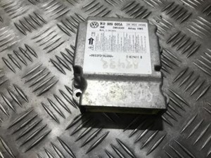 Volkswagen Golf 2005  crash sensors module 1k0909605a, 5wk43411  5 #354747-40