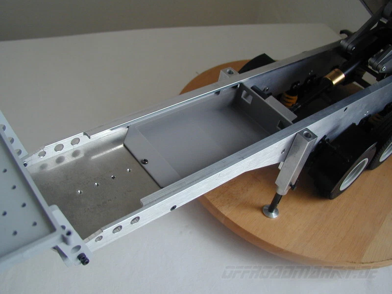 E-Box für Carson 1:14 3-achs Hinterkipper Sattelauflieger Truck Modellbau - Bild 3 von 4