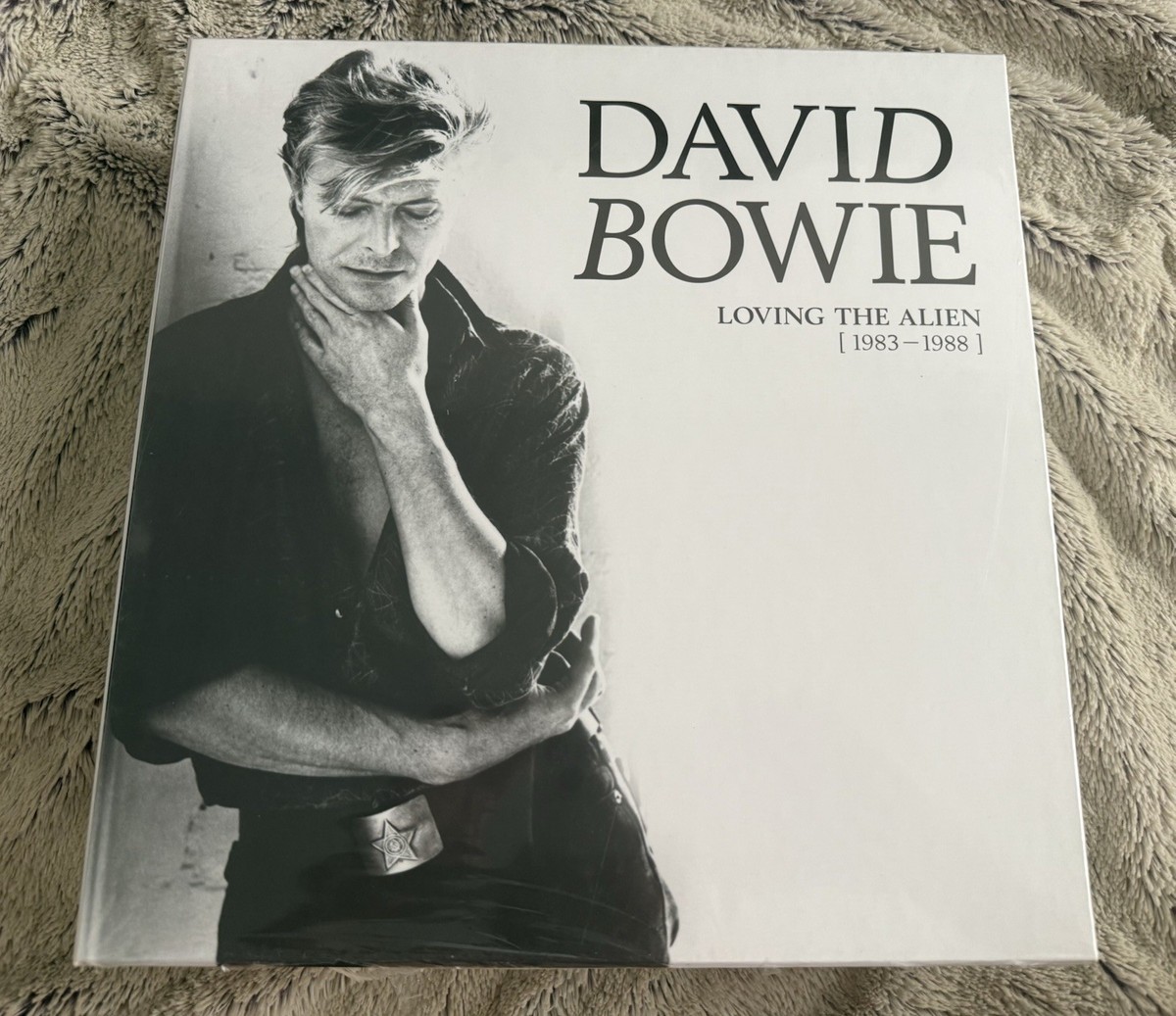 洋楽 David Bowie Loving the Alien BOX SET $_57.JPG?set_id=880000500F