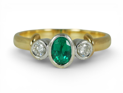 Solid 18ct Yellow & White Gold Emerald Diamond Trilogy Dress Ring Size 7 N 54