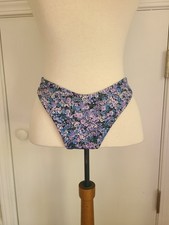 Beach Riot Vanessa Bikini Bottoms Womens Size L Revolve Black Floral V Swim Suit