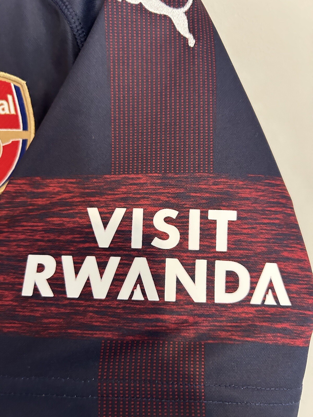 FILA Smith Rowe 55 Nuova con etichette Arsenal Maglietta Calcio Uomo L Away Puma 2018 19