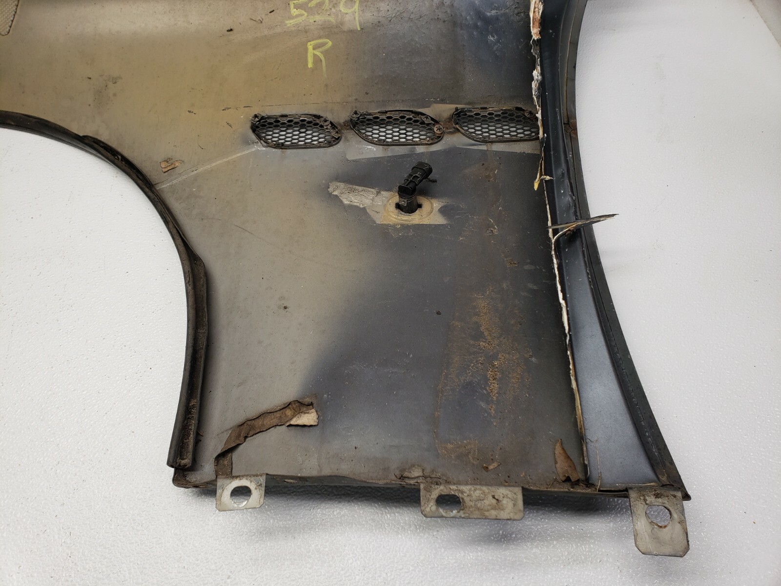 03-08 MASERATI QUATTROPORTE M139 FRONT RIGHT PASSENGER FENDER PANEL LOT529 OEM