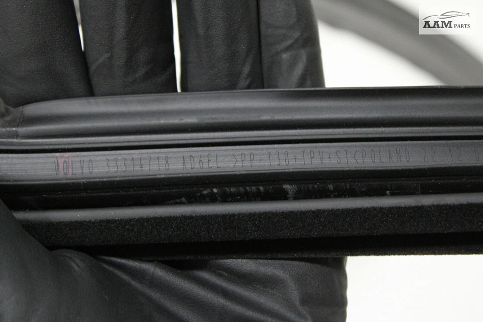 Volvo XC40 2019-2023 puerta trasera izquierda ventana vidrio sello de funcionamiento con moldura OEM Foto 4 de 4