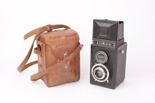 Aiglon TLR Camera with Ang nieux Type U1 f/4.5 - 75mm Lens. Atoms