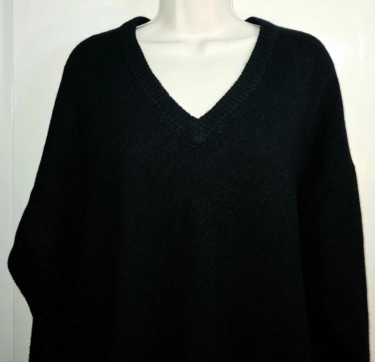 ZARA BLACK NOIR SUPER SOFT 61% CASHMERE 39% WOOL CHUNKY V-NECK OVERSIZED JUMPER