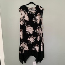 NEW Luxology Womens 3X Black Floral Sharkbite Hem Sleeveless V-Neck Dress