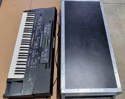 Vintage YAMAHA PSR-1700 Portatone Keyboard With Hybrid Case Tested 