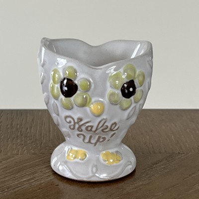 Wise OWL Ceramic Egg Cup Wake Up Flower Eyes Lorrie Design Japan Vintage