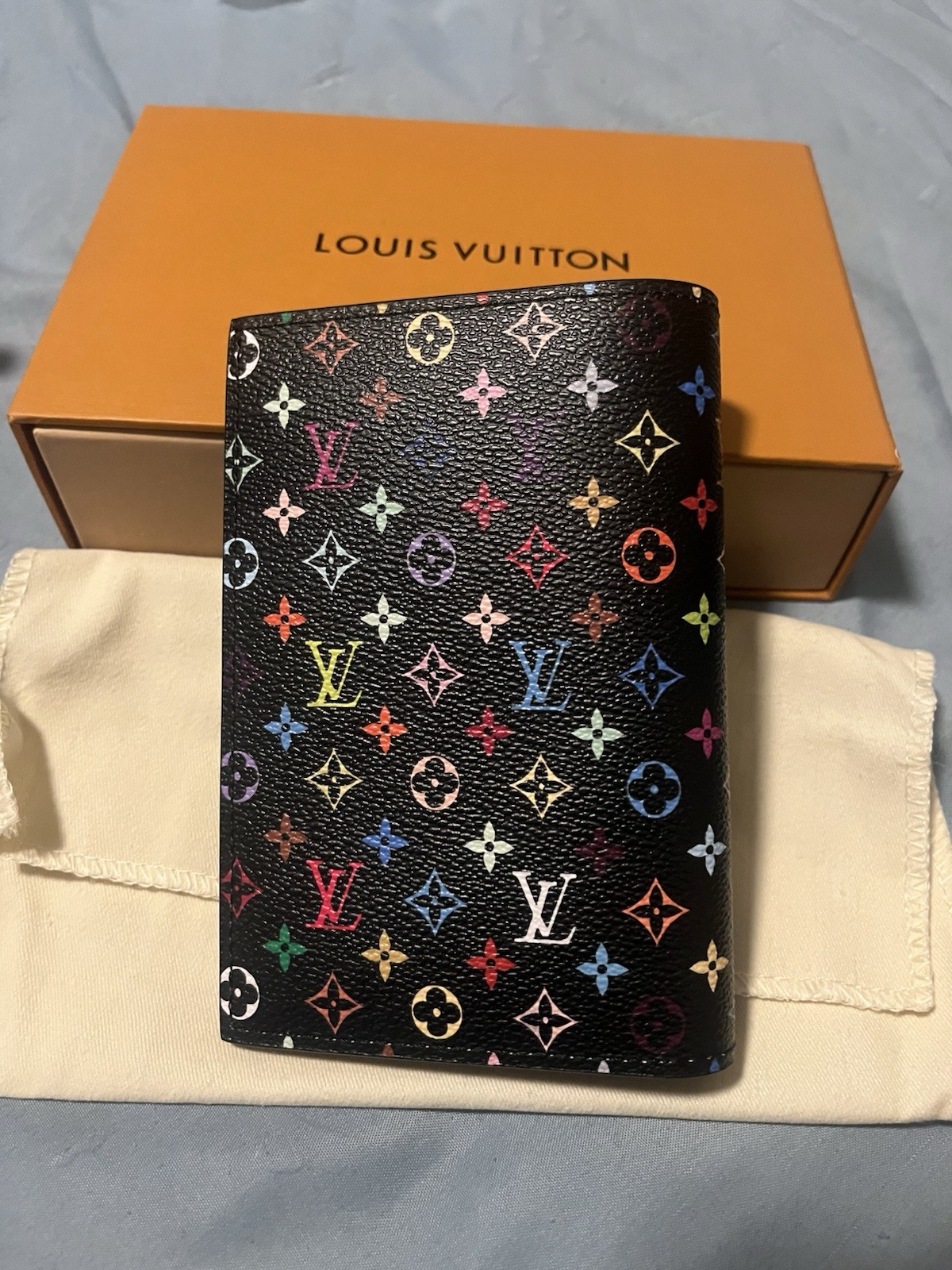 LV Wallet - image 2