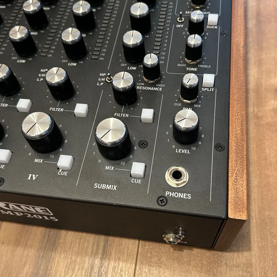 Rane MP2015 DJ 4-Channel Rotary Mixer - Image 3 of 4