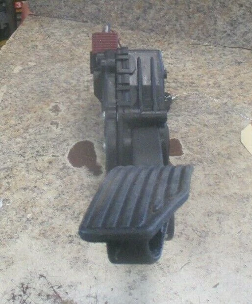 04-09 2004-2009 Chevrolet Colorado Canyon acelerador electrónico pedal de acelerador OEM Foto 3 de 4