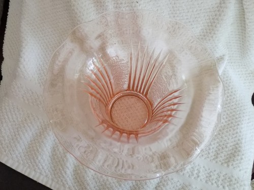 Anchor Hocking Mayfair open rose pink depression glass Sweet Pea vase. BEAUTIFUL - Picture 13 of 13