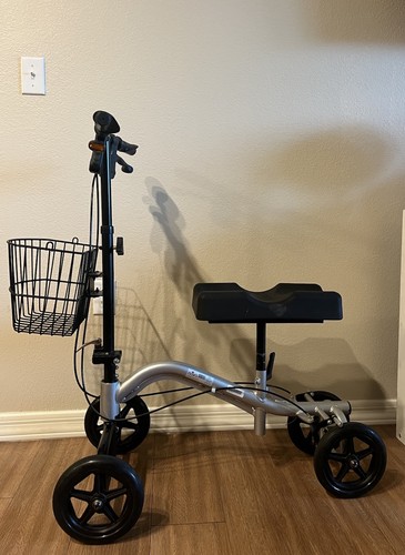 NOVA Turning Knee Walker TKW-12, Handbrakes, 300 lb, Silver/Black
