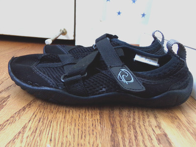 Water Shoes Size 12 Boys 7.25'' Kids Black Summer Pool Beach Swimming Sandals Wal