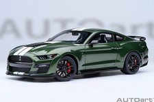 AUTOart 73097 FORD MUSTANG SHELBY GT500 ERUPTION GREEN 1/18