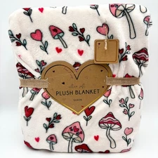 Love Always Ultra Soft Plush Blanket Queen Mushroom Heart Print New