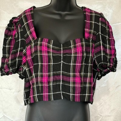 Chic Plaid Puff Sleeve Crop Top