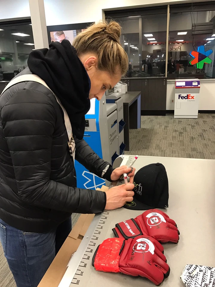 Marloes Coenen Signed Bellator MMA 174 Retirement Fight Worn Used Hat BAS COA - Image 3 of 4