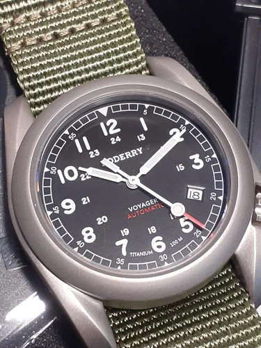 Boderry Mens military field watch Titanium 40mm Seiko NH35A 100m free Black stra