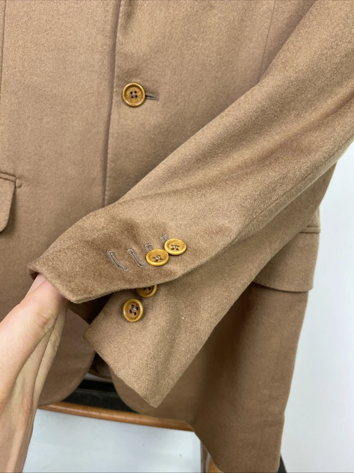 ISAIA Napoli (38R) Wool & Cashmere Handmade Hand Tailored Bespoke Sport Jacket - Image 3 of 4